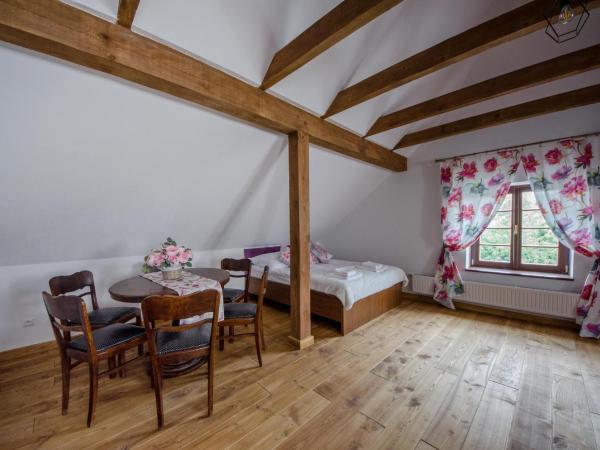 Apartamenty Mieszczańskie u Gołębiewskich : photo 6 de la chambre appartement