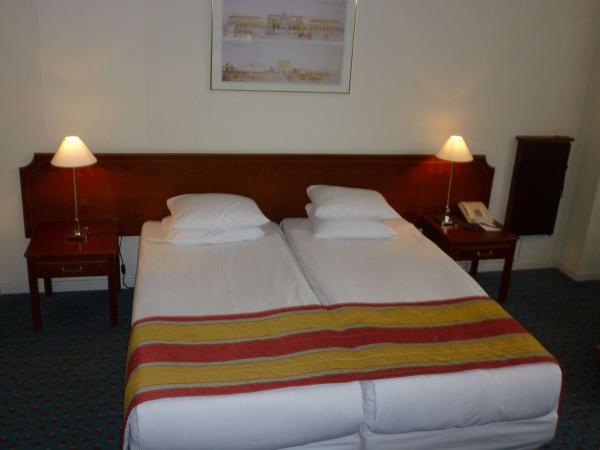 Best Western Plus Park Hotel Brussels : photo 2 de la chambre petite chambre double avec 2 lits simples - non-fumeurs
