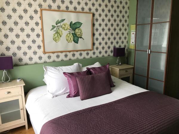Blaine's: A B&B and private dining.... : photo 1 de la chambre chambre double deluxe avec balcon
