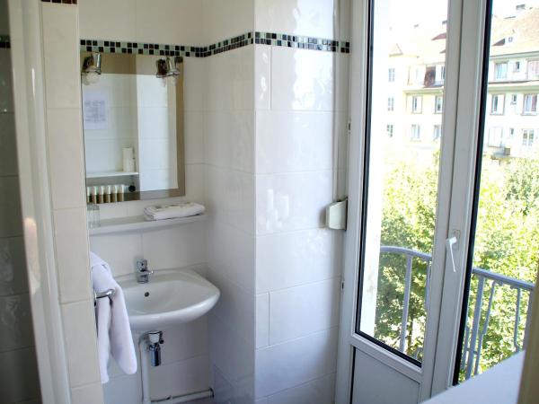 Hotel Esplanade : photo 5 de la chambre chambre double