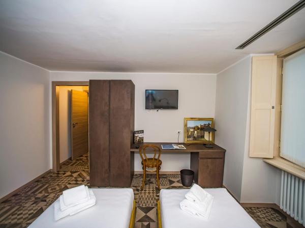 Locanda Mimmo : photo 4 de la chambre chambre deluxe double ou lits jumeaux