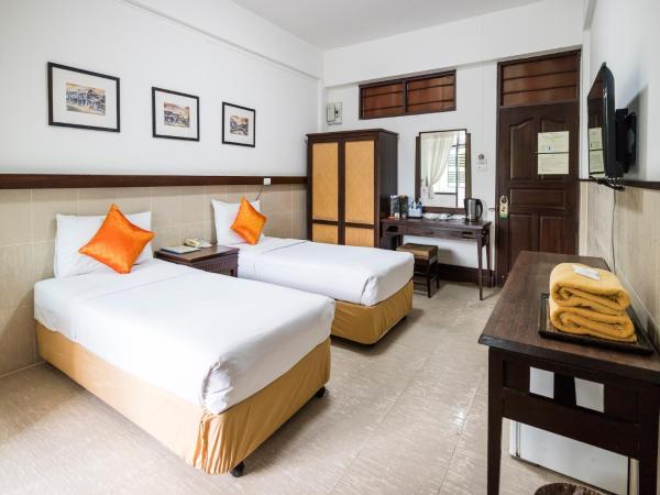 Sakulchai Place : photo 7 de la chambre chambre double ou lits jumeaux standard - fumeurs