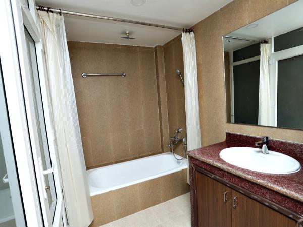 Hotel The Clock : photo 5 de la chambre suite junior