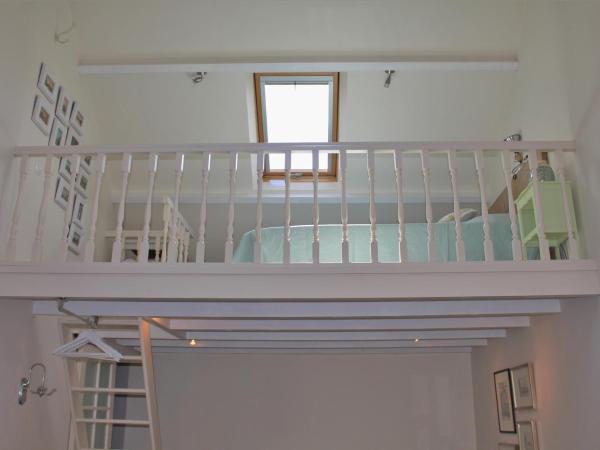 Het Huisje Breda : photo 7 de la chambre studio avec vue sur jardin