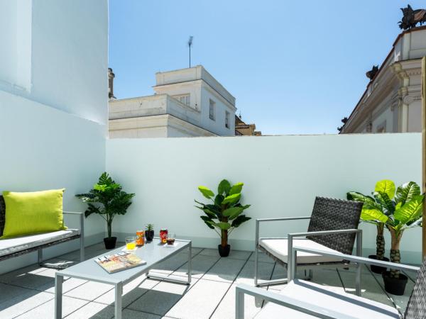 La Puerta de Palacio - Adults Only : photo 4 de la chambre suite avec terrasse 