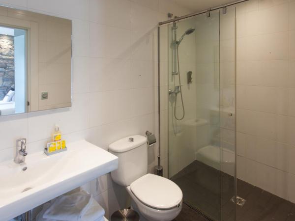 Aldamar : photo 8 de la chambre chambre double avec lit d'appoint