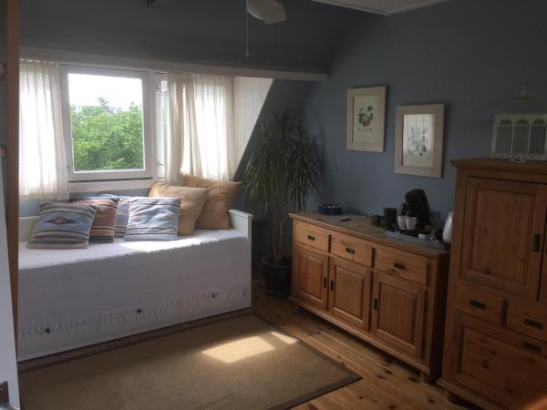 Blaine's: A B&B and private dining.... : photo 1 de la chambre chambre familiale avec terrasse 