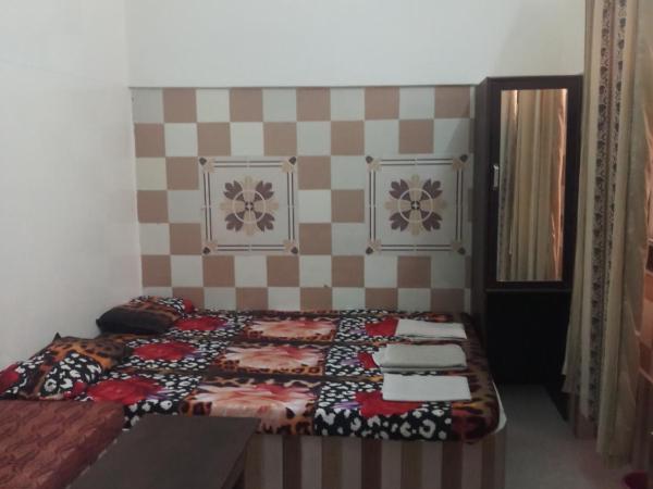 Hotel Sai Palace Walking Distance From Taj Mahal--View of Taj Mahal : photo 4 de la chambre chambre familiale standard