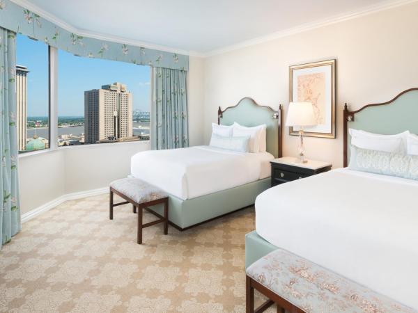 The Windsor Court : photo 2 de la chambre premium suite two queen bed