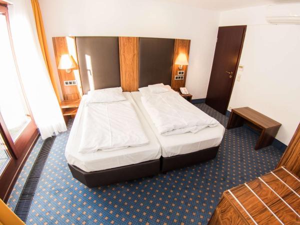 Hotel Stuttgart 21 : photo 1 de la chambre suite