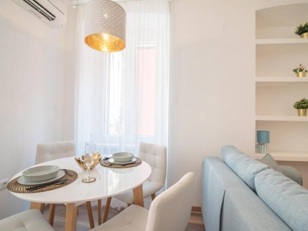 Leona Deluxe Apartments : photo 5 de la chambre appartement