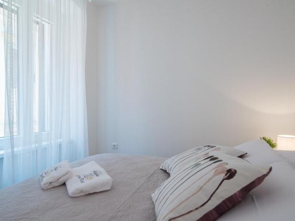 Leona Deluxe Apartments : photo 7 de la chambre appartement