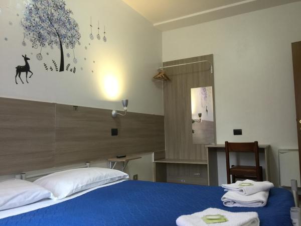 Hotel Adelchi : photo 1 de la chambre chambre double