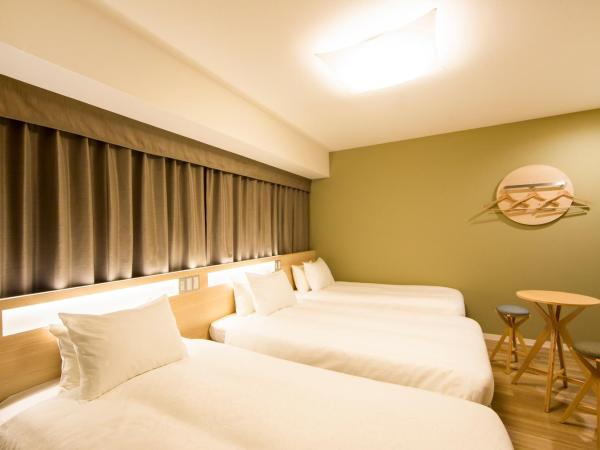 Karaksa Hotel Osaka Namba : photo 10 de la chambre chambre lits jumeaux avec lit d’appoint - 301