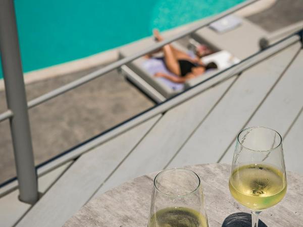 Ilio Maris : photo 6 de la chambre chambre double ou lits jumeaux - vue sur mer