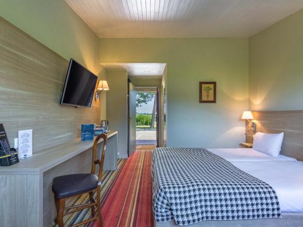 Kyriad Prestige Beaune le Panorama : photo 1 de la chambre chambre double