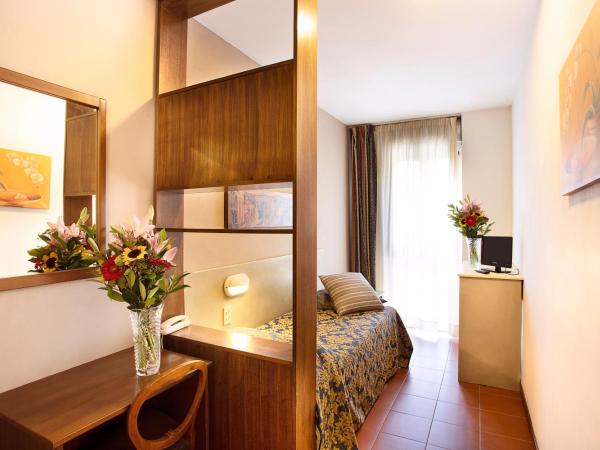 Hotel Corolle : photo 2 de la chambre chambre simple