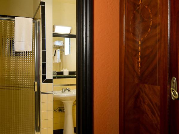 Hotel Boheme : photo 8 de la chambre chambre lit queen-size