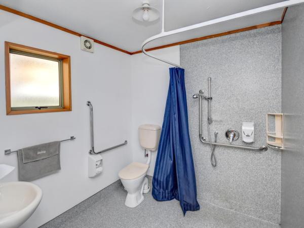 Garden Motel : photo 3 de la chambre large studio with wheelchair access 
