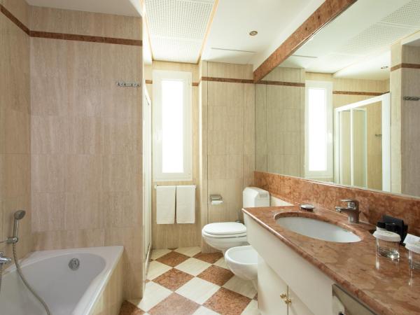 Park Hotel Brasilia : photo 1 de la chambre chambre familiale - annexe