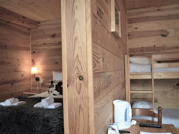 Chalet Saint Bernard : photo 2 de la chambre chambre familiale