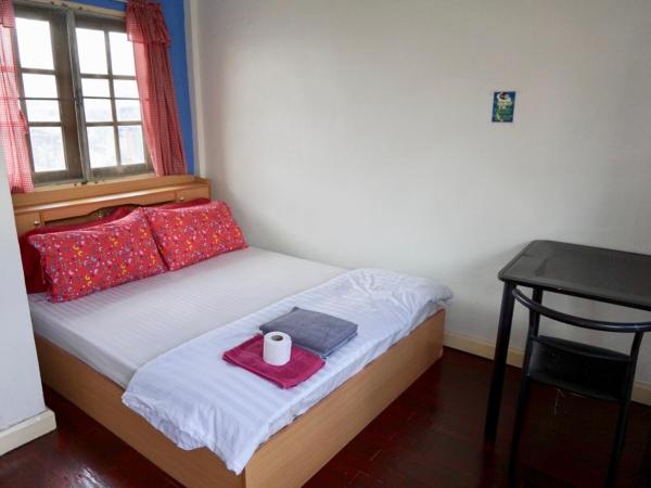 Tourist Inn : photo 1 de la chambre chambre double standard avec ventilateur