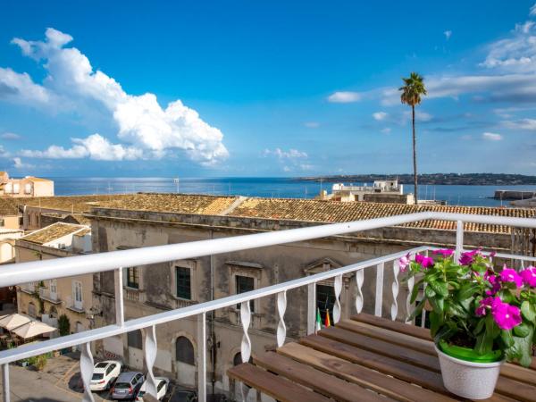 Maison Ortigia : photo 7 de la chambre chambre double deluxe - vue sur mer