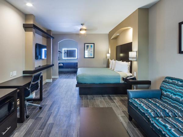 Econo Lodge Inn & Suites Houston NW-Cy-Fair : photo 5 de la chambre chambre lit king-size - non-fumeurs