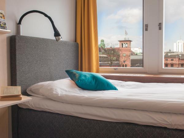 Moment Hotels : photo 7 de la chambre chambre double