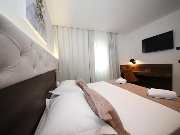 Hotel Scala d'Oro : photo 9 de la chambre chambre double ou lits jumeaux avec balcon