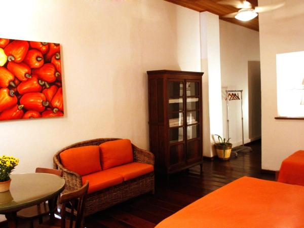 Studio do Carmo Galeria de Artes e Pousada : photo 5 de la chambre suite triple