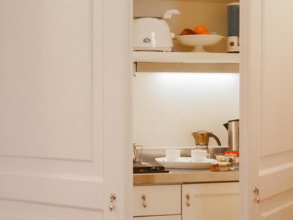 Granduomo Charming Accomodation : photo 5 de la chambre appartement de luxe avec balcon (2 adultes) - vue sur duomo