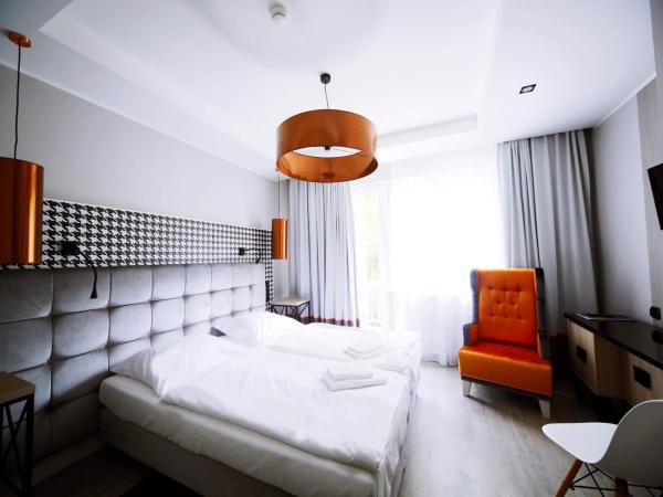 Hotel Pomarańczowa Plaża ex Bursztyn : photo 4 de la chambre chambre double avec balcon