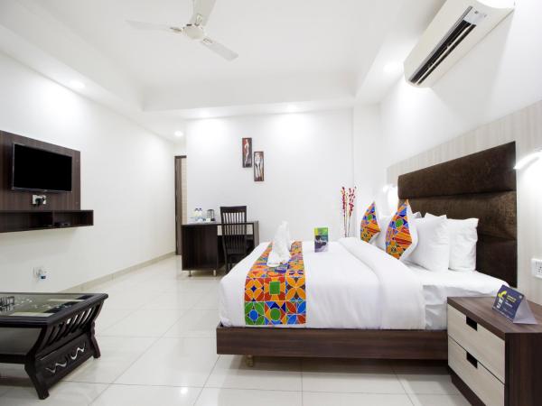 Green Lotus Residency Dwarka : photo 4 de la chambre suite