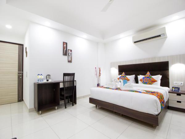 Green Lotus Residency Dwarka : photo 5 de la chambre suite