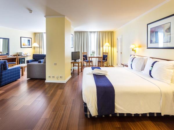 Holiday Inn Lisbon, an IHG Hotel : photo 3 de la chambre suite lit king-size – non-fumeurs