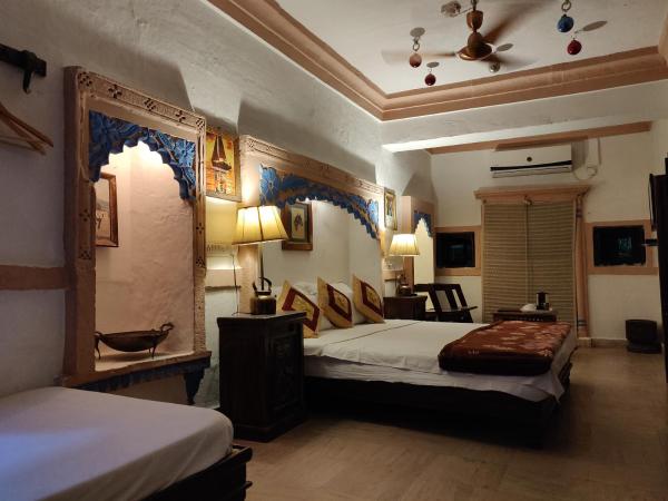 Shahi Guest House : photo 6 de la chambre suite héritage