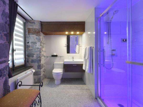 Hotel Épik Montréal : photo 3 de la chambre chambre supérieure lit queen-size