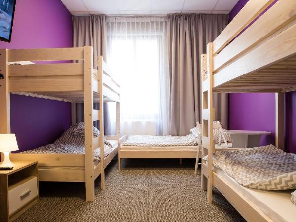 Moon Hostel Poznań : photo 10 de la chambre chambre quadruple