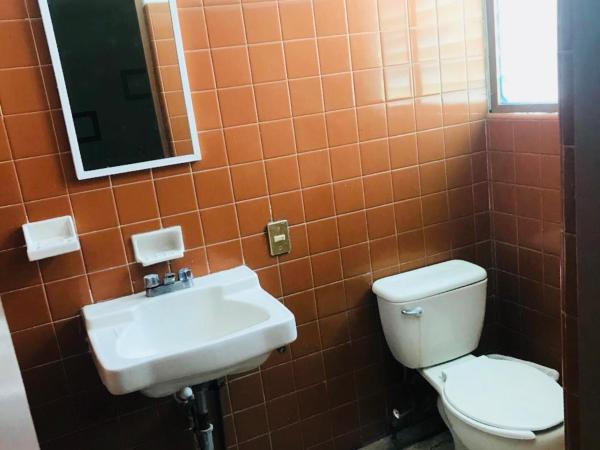 Hotel El Kiosco : photo 6 de la chambre studio familial