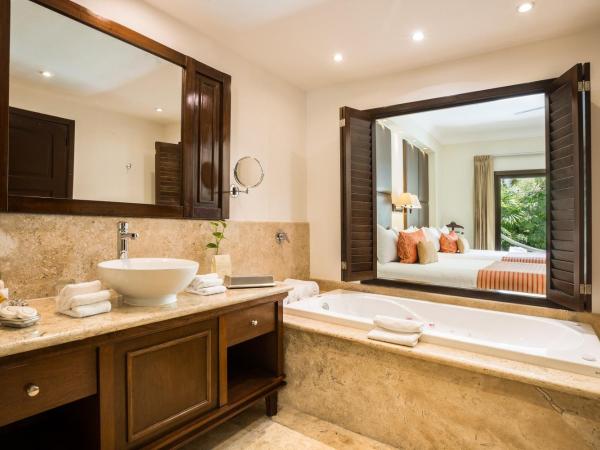 Dreams Tulum Resort & Spa : photo 4 de la chambre hébergement lit king-size privilège club jardin swimout