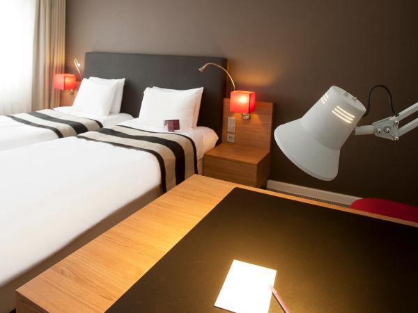 Mercure Hotel Den Haag Central : photo 4 de la chambre chambre lits jumeaux classique