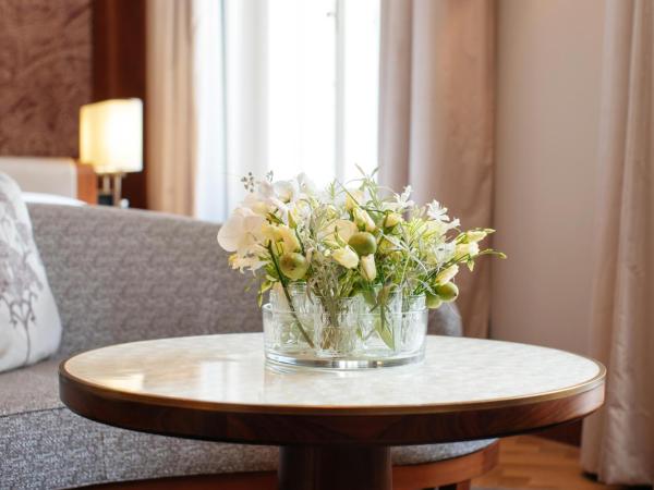 Park Hyatt Vienna : photo 1 de la chambre chambre lit king-size deluxe avec vue