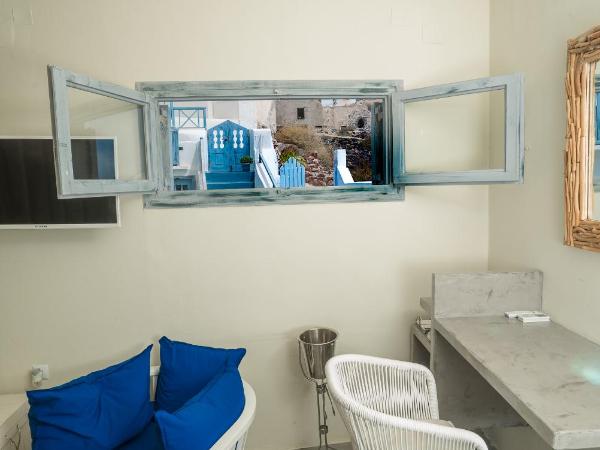 Kaleidoscope Cave Houses : photo 6 de la chambre studio avec bain à remous extérieur - vue sur caldeira