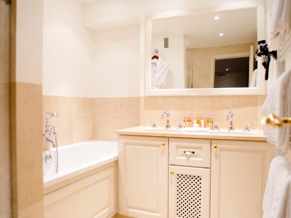Dukes' Palace Residence : photo 4 de la chambre chambre premium 