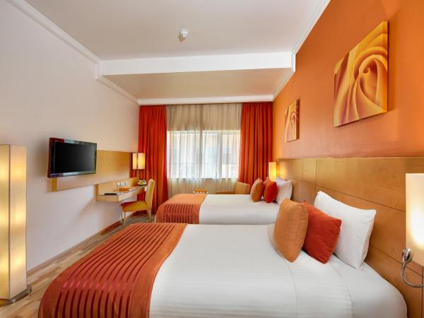 Al Khoory Executive Hotel, Al Wasl : photo 2 de la chambre chambre double ou lits jumeaux supérieure