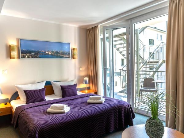 Hotel Ambiente Berlin City : photo 1 de la chambre chambre triple