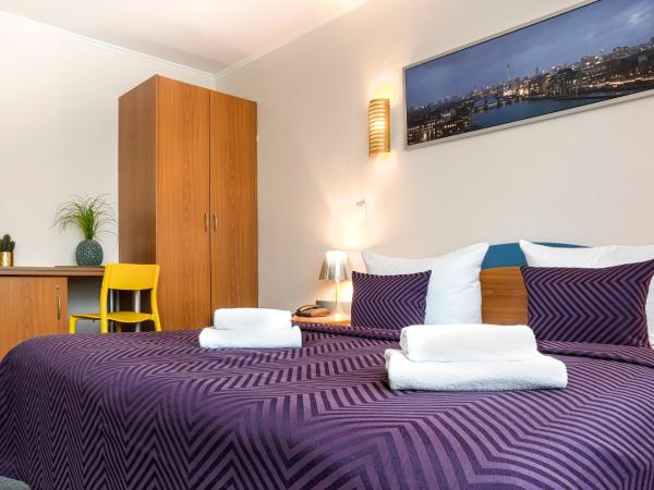 Hotel Ambiente Berlin City : photo 9 de la chambre chambre triple