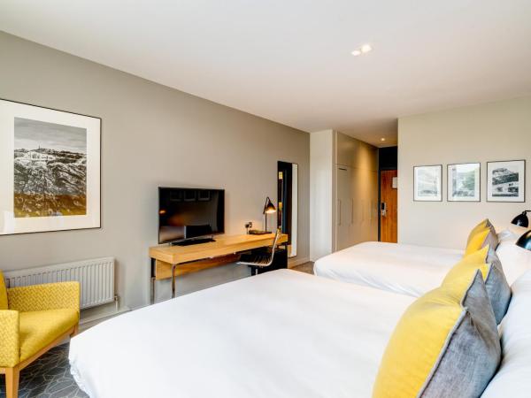 Apex Grassmarket Hotel : photo 5 de la chambre chambre lits jumeaux ville