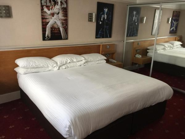 Hotel Celebrity Bournemouth East Cliff by Villare hotels : photo 5 de la chambre chambre double ou lits jumeaux - accessible aux personnes à mobilité réduite